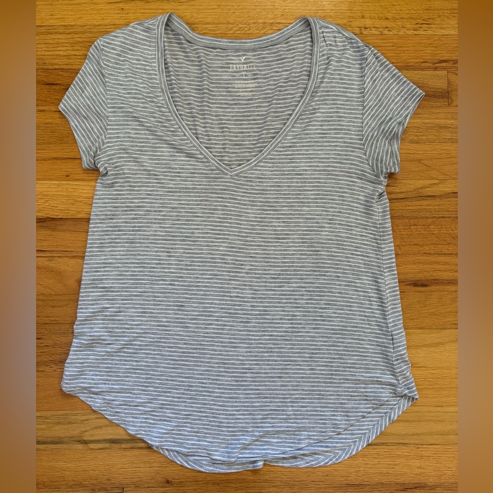 American Eagle Soft & Sexy Tee